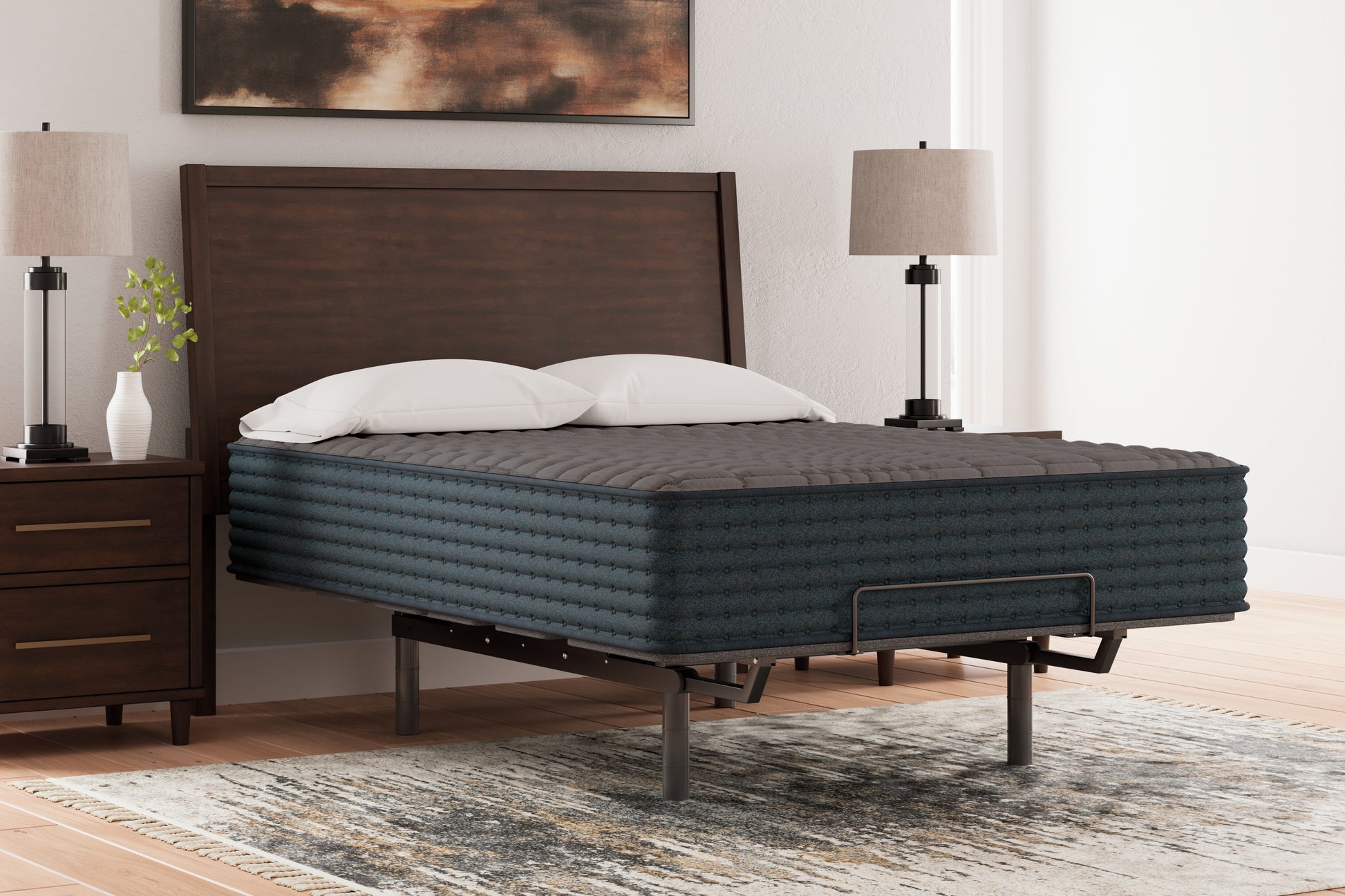 Ocala Furniture Outlet - Ashley Furniture - Gray 1200 Hybrid Mattresses - Queen / Gray - M43831