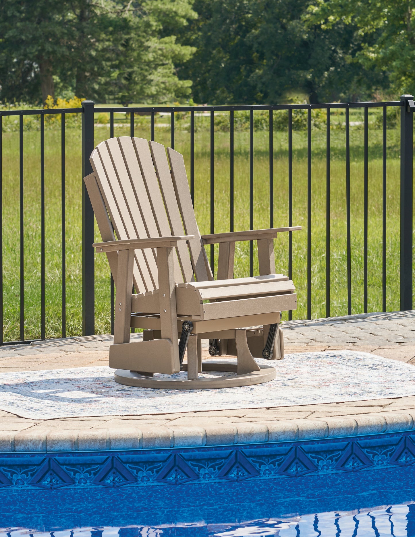 Ocala Furniture Outlet - Ashley Furniture - Hyland wave Outdoor - Swivel Glider Chair / Driftwood - P114-820