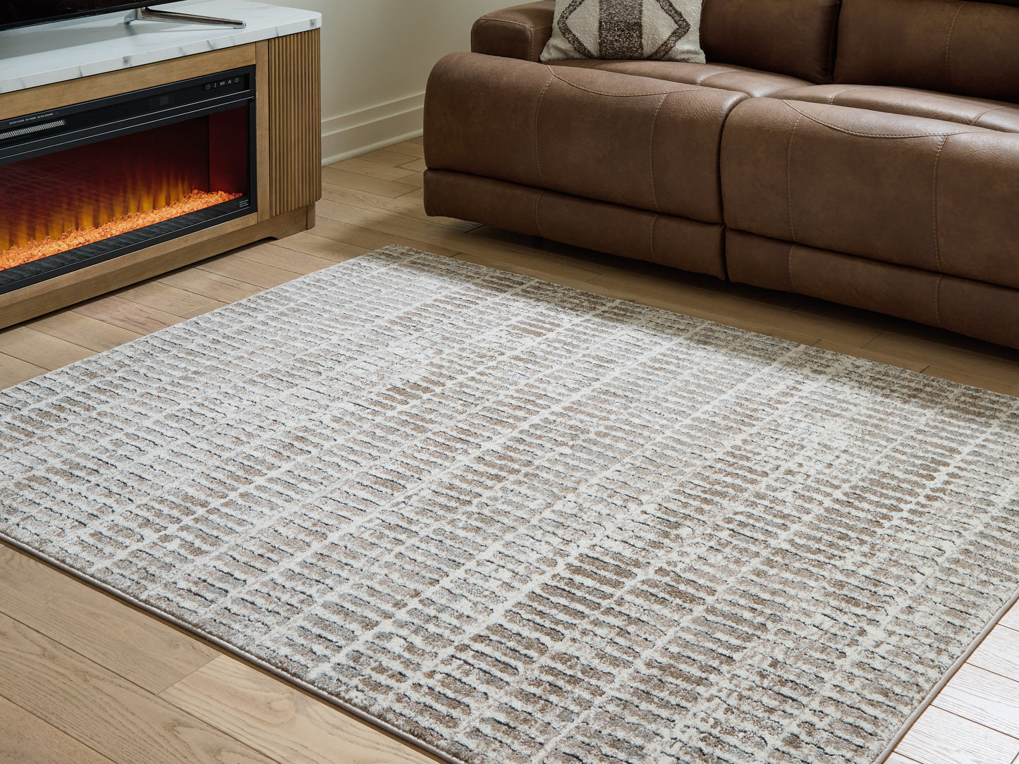 Ocala Furniture Outlet - Ashley Furniture - Fuadwick Rug - 7'10" x 10' Area Rug / Multi - R407691