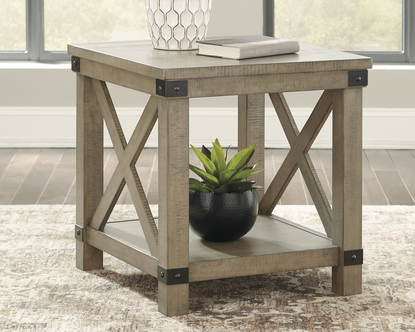 Ocala Furniture Outlet - Ashley Furniture - Aldwin End Table - Rectangular End Table / Gray - T457-3