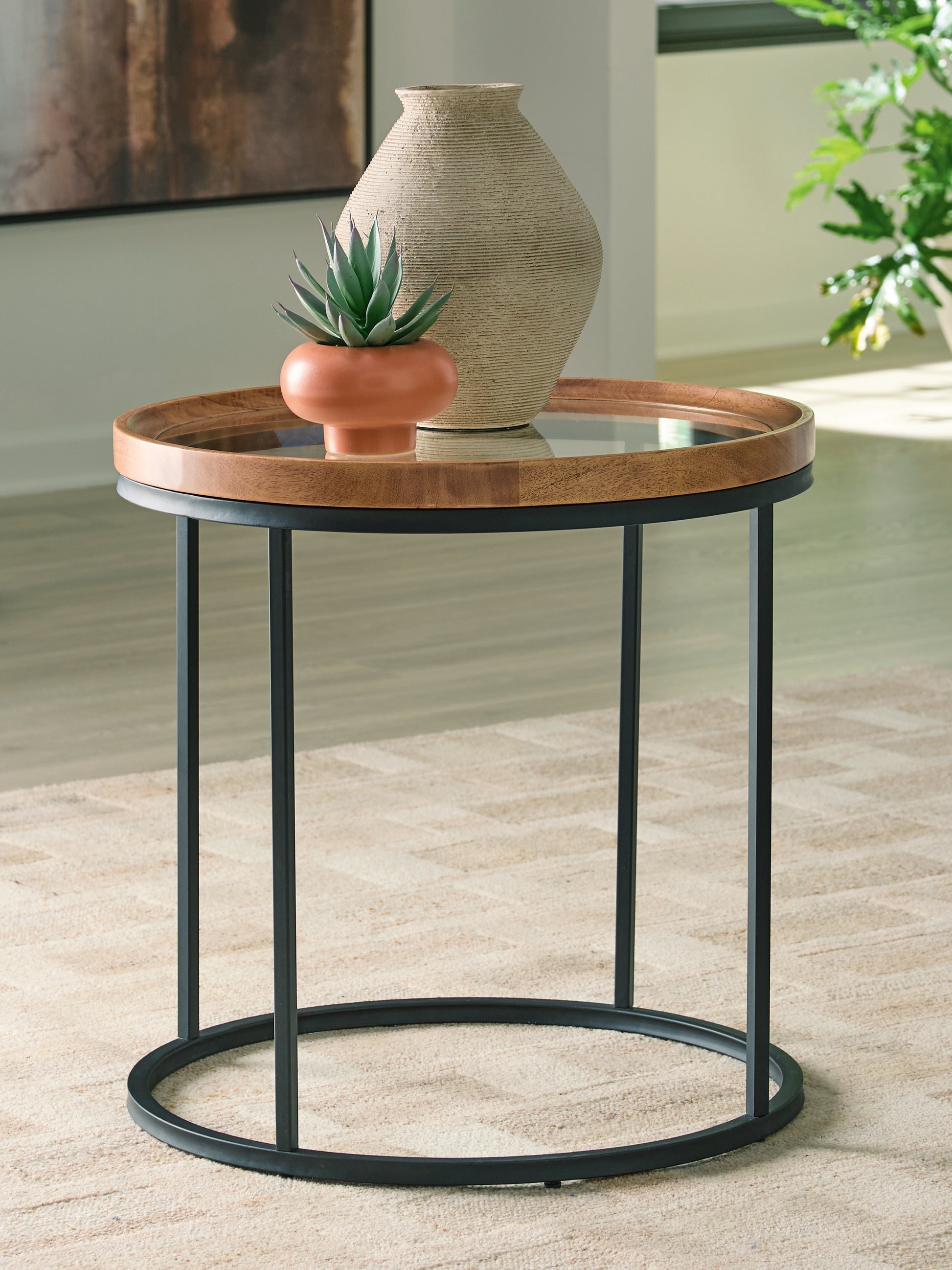 Ocala Furniture Outlet - Ashley Furniture - Noraluna End Table - Round End Table - T502-6