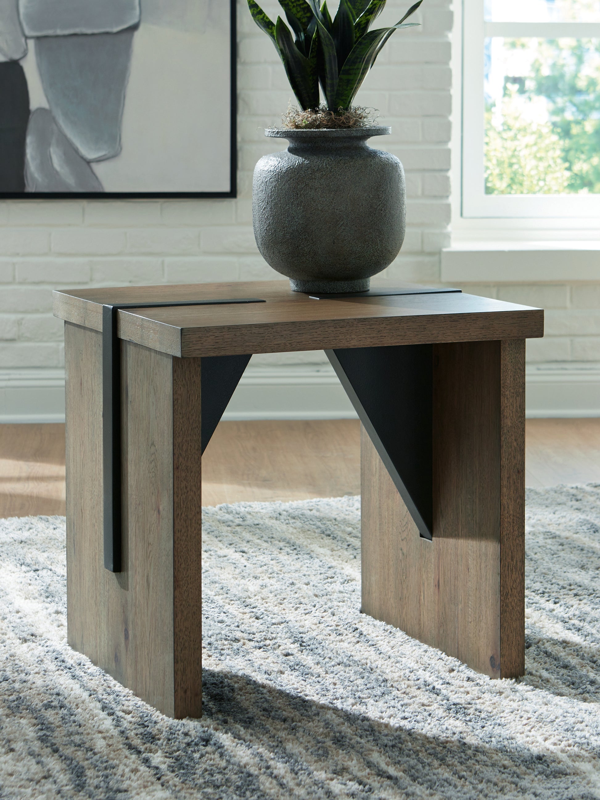 Ocala Furniture Outlet - Ashley Furniture - Kandinew End Table - Square End Table - T554-2