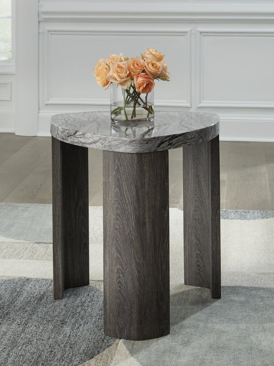Ocala Furniture Outlet - Ashley Furniture - Surmour End Table - Triangle End Table / Gray/Brown - T600-6