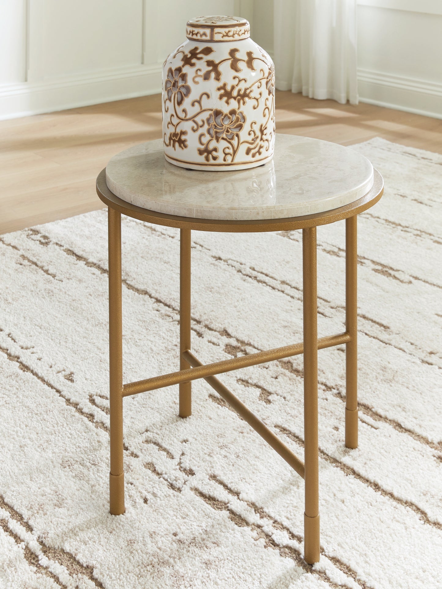 Ocala Furniture Outlet - Ashley Furniture - Alben End Table - Round End Table - T643-6