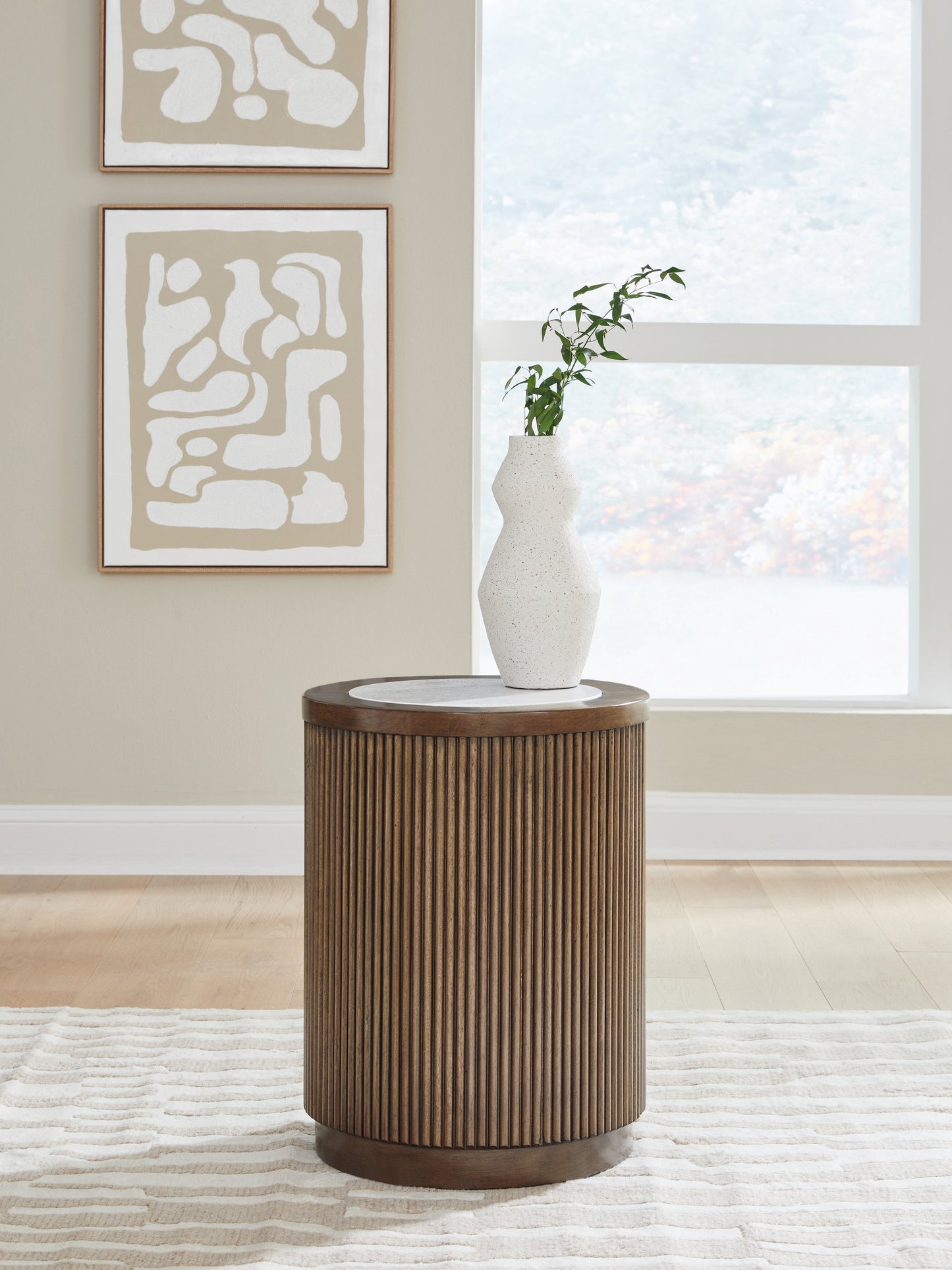 Ocala Furniture Outlet - Ashley Furniture - Hadonna End Table - Round End Table - T658-6