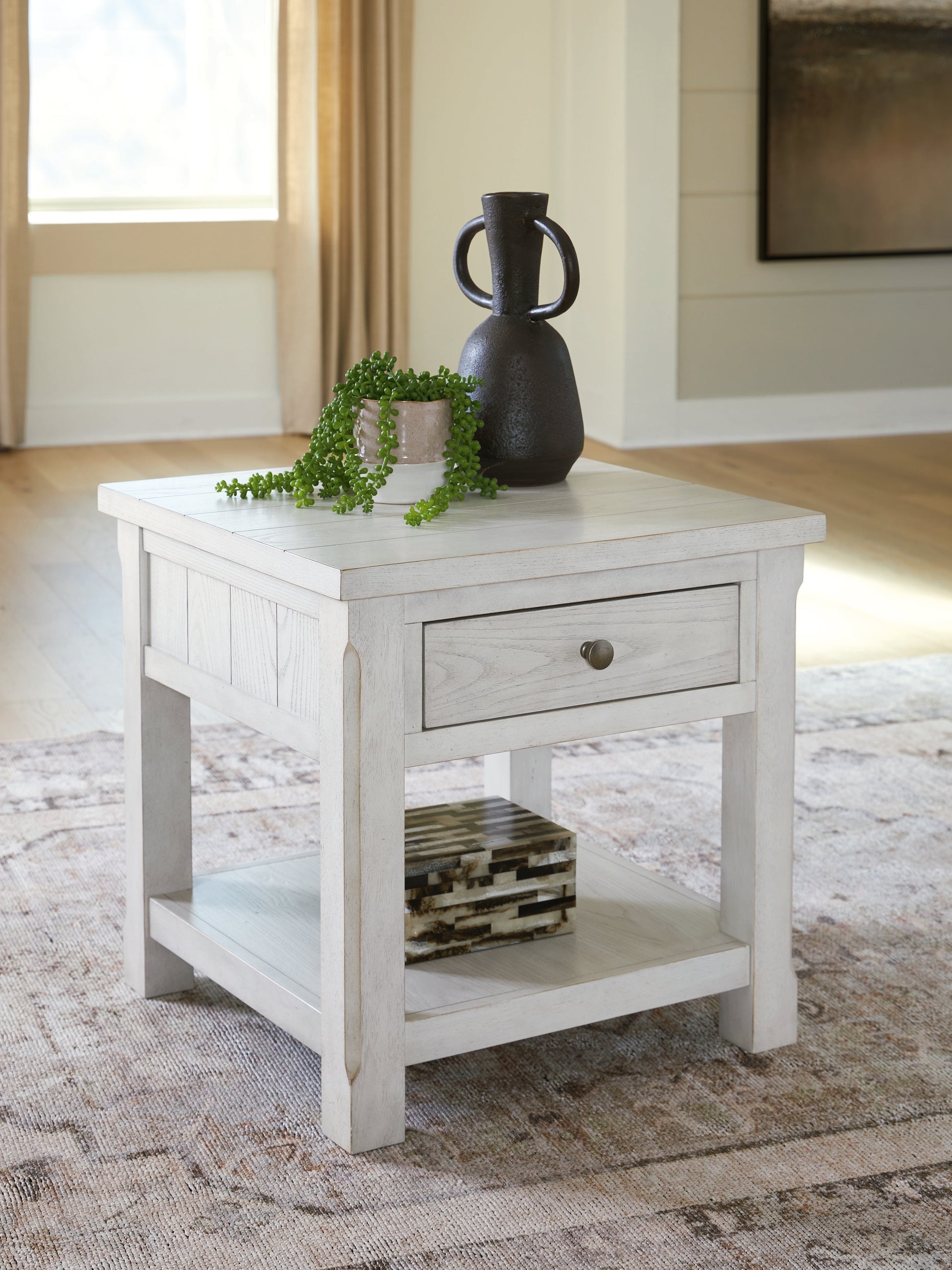 Ocala Furniture Outlet - Ashley Furniture - Robbinsdale End Table - Square End Table - T729-2