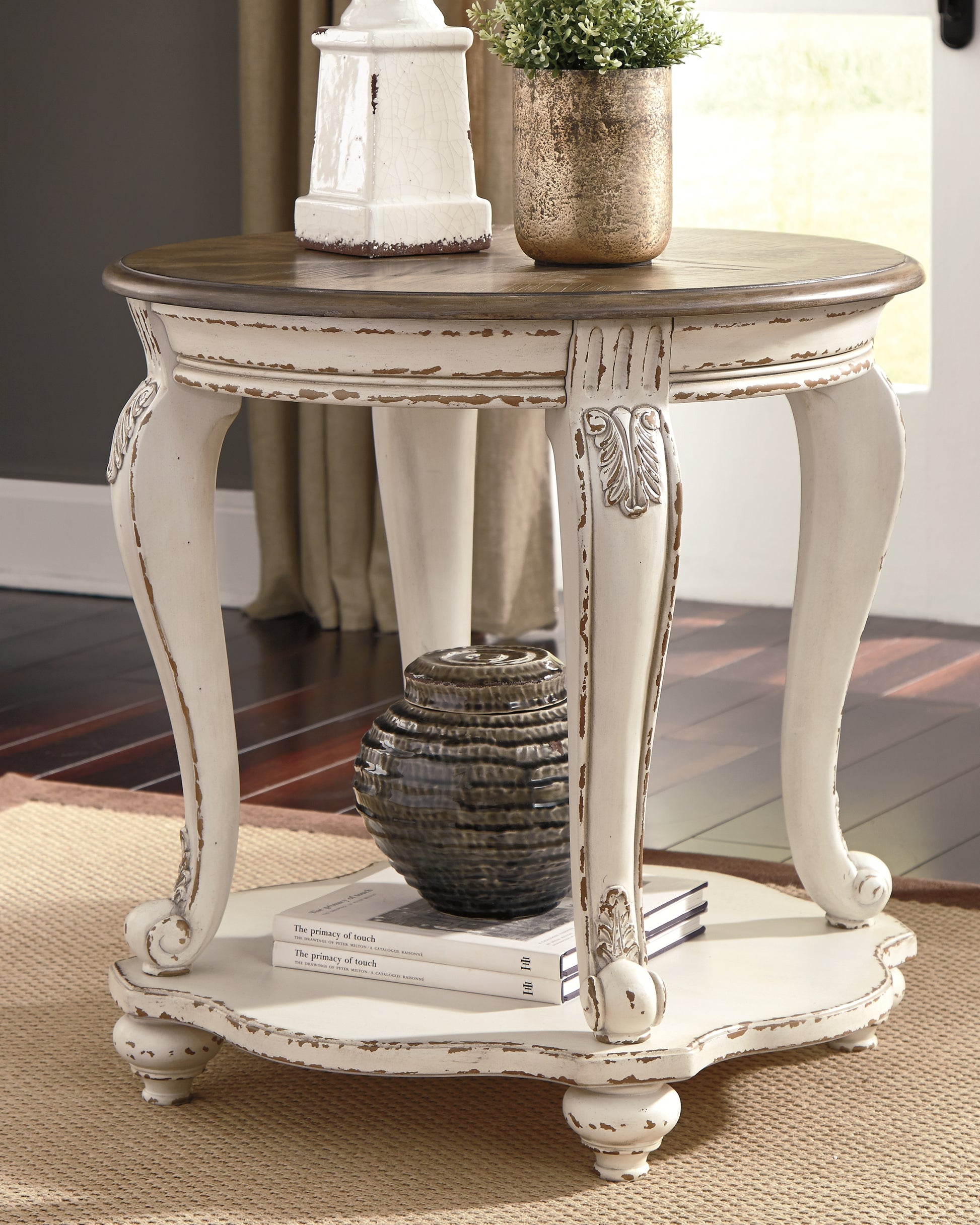 Ocala Furniture Outlet - Ashley Furniture - Realyn End Table - Round End Table / White/Brown - T743-6