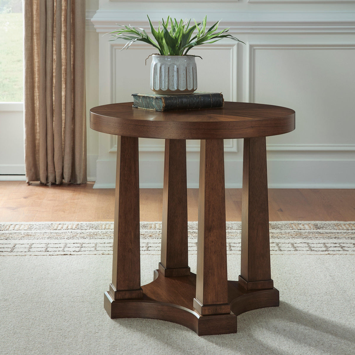 Ocala Furniture Outlet - Ashley Furniture - Rustic Plains End Table - Round End Table - T877-6